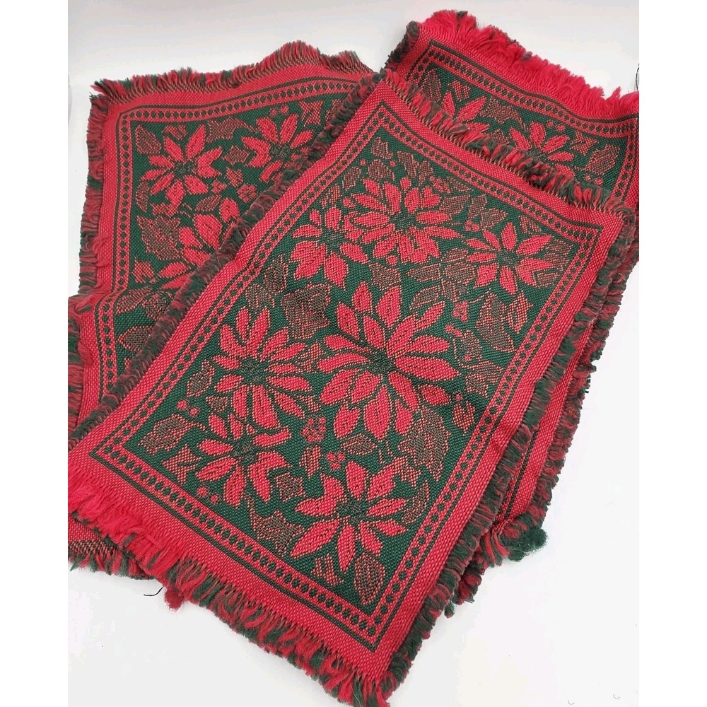 Vintage Christmas Poinsettias Tapestry Fringe Placemats Set of 4 Red Green‎